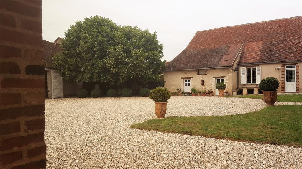 Tourterelle, à proximité de Auxerre et Chablis Villa Hauterive  Exterior foto